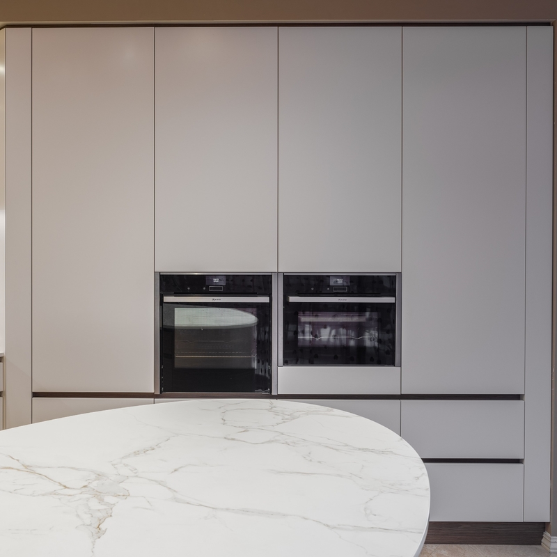 ตู้ครัวเมลามีนหรูหราออกแบบตามสั่งที่ทันสมัย ​​HMR Core Particle Board