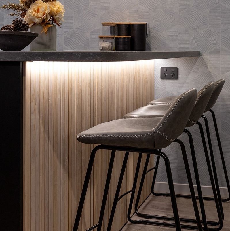 ชุดครัวรูปตัว L แบบเรียบง่ายหรูหรา Modular Dark Black Solid Wood ตู้ครัว Set