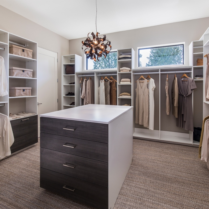 ตู้รูปตัว U หลากสีหรูหราทันสมัย ​​Walk In Organizer ห้องนอนเมลามีนที่กำหนดเอง